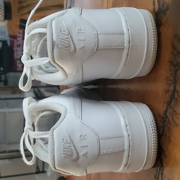 All White Nike Air Force 1’s Mens Sneakers, Men's Shoes - Size 9.5 - Picture 9 of 12